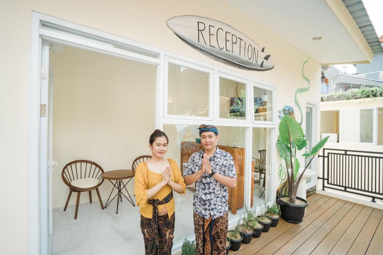 Hotel Andi Beach House Canggu Esterno foto