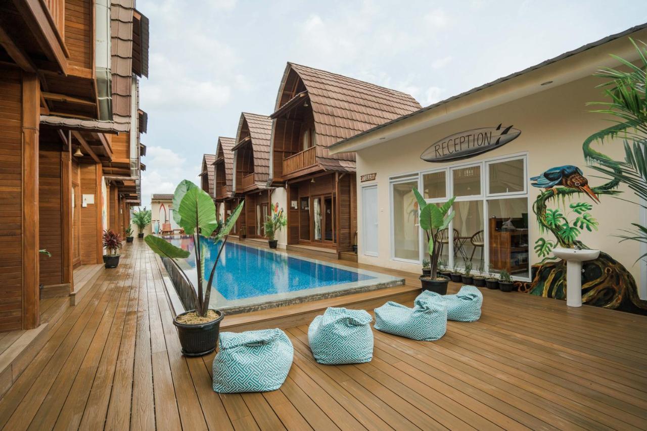 Hotel Andi Beach House Canggu Esterno foto